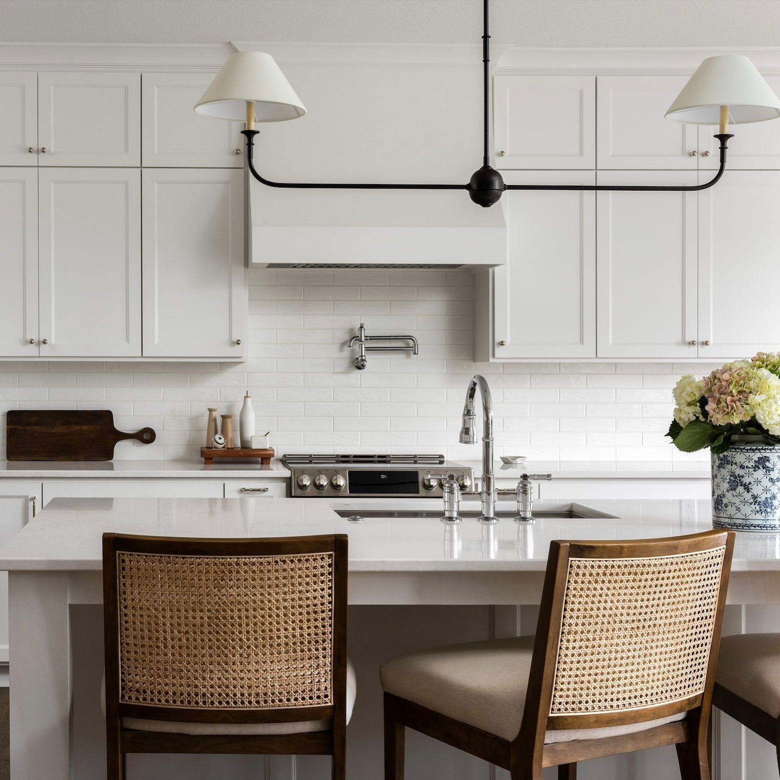 Grande Linear Chandelier - Classic Brass Multi-Arm Dining Pendant Light