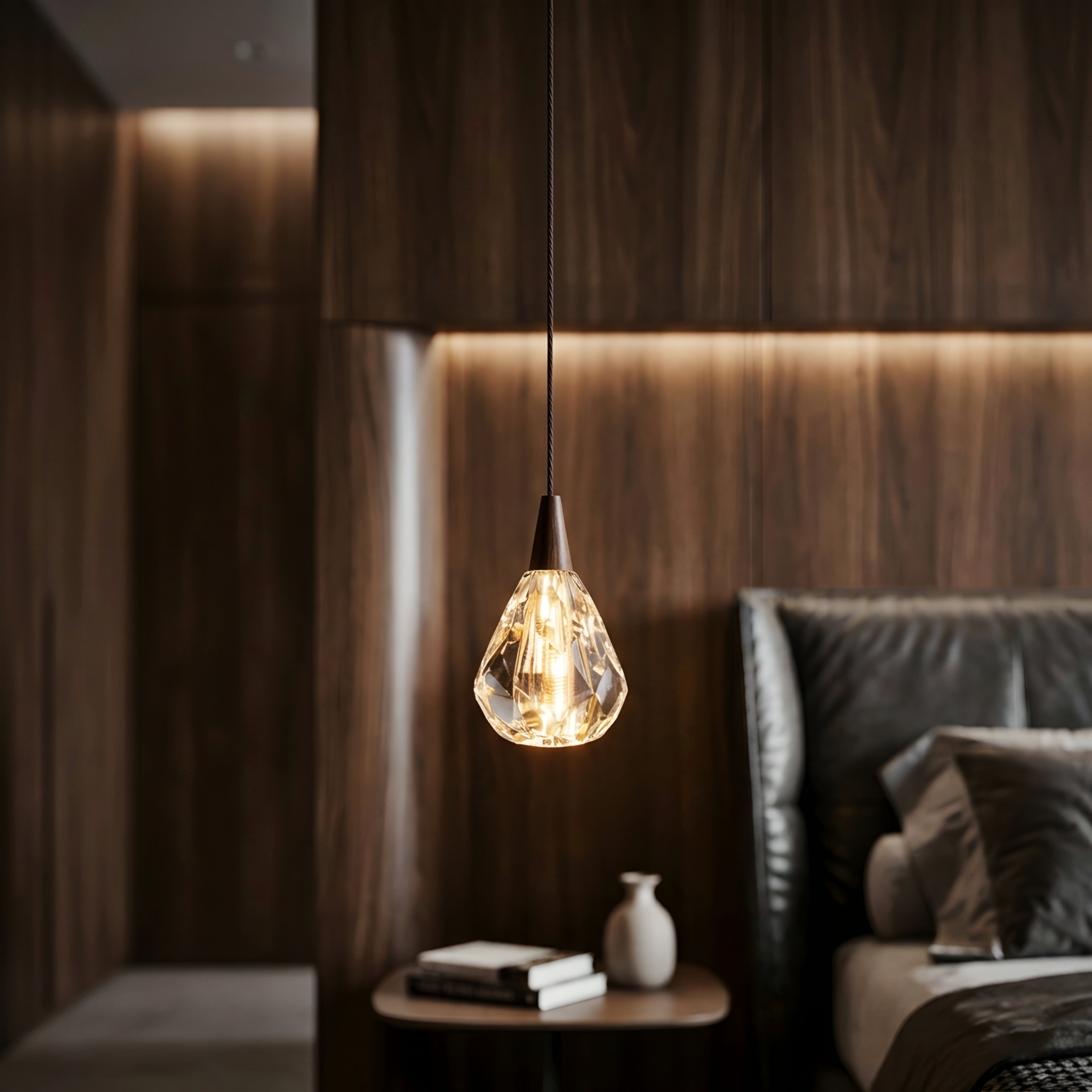 Elira Crystal Pendant Light – Modern Minimalist Bedside Teardrop Glass Hanging Ceiling Lighting
