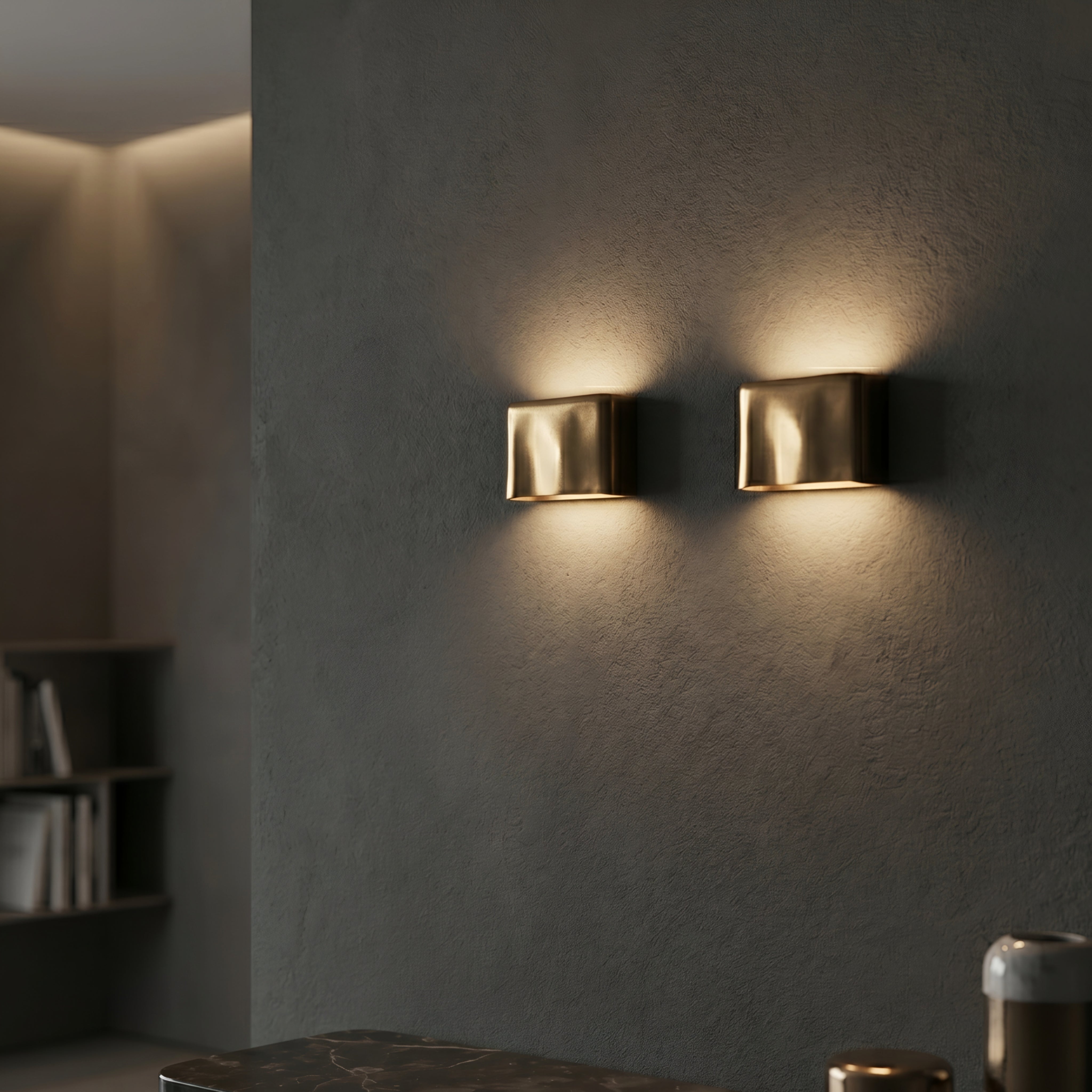 Vanta Curve Wall Sconce – Brushed Gold Decorative Lighting Modern Minimalist Metal Fixture