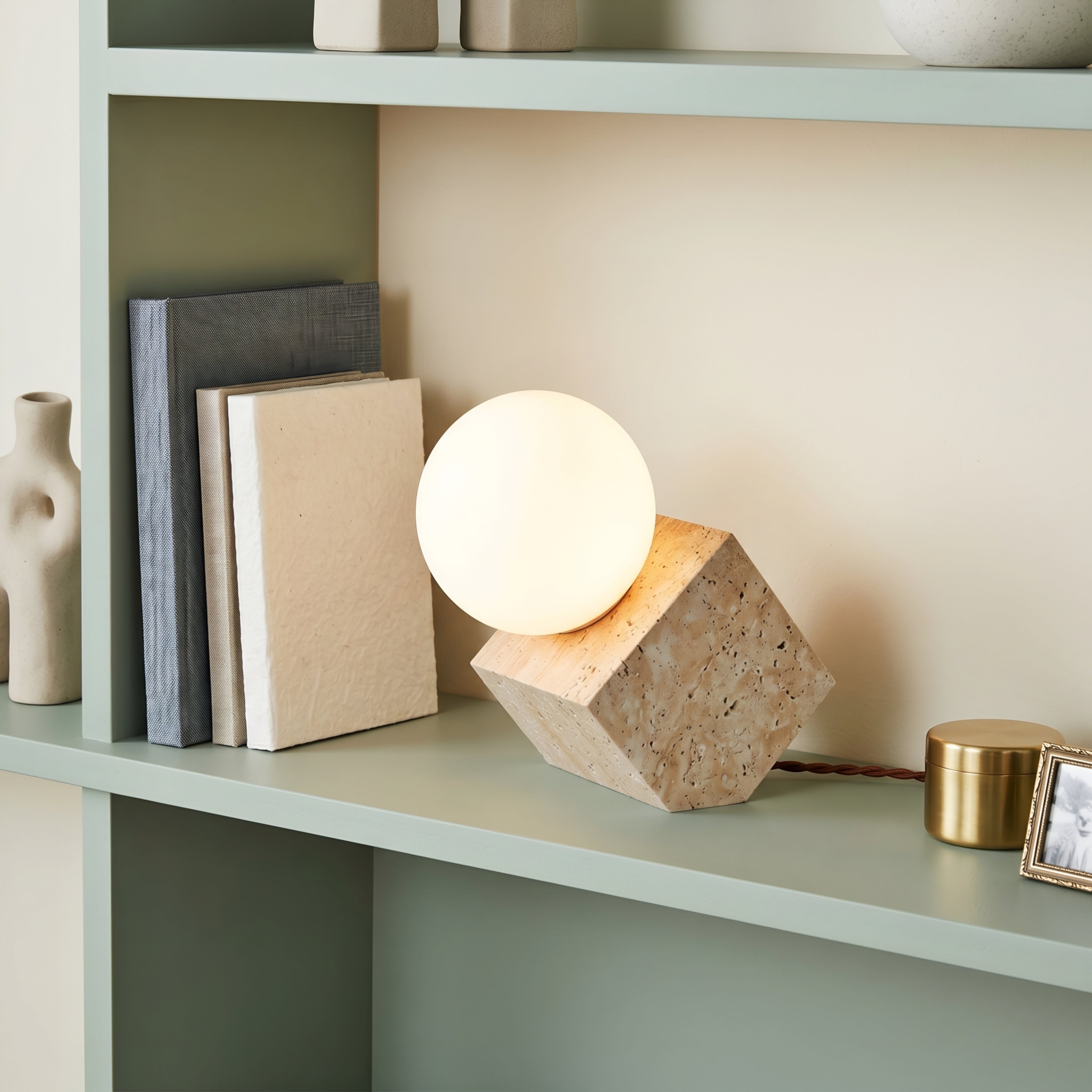 Cubara Stone Table Lamp – Modern Cube Geometric Decorative Lighting Living Room Bedroom Glass Globe