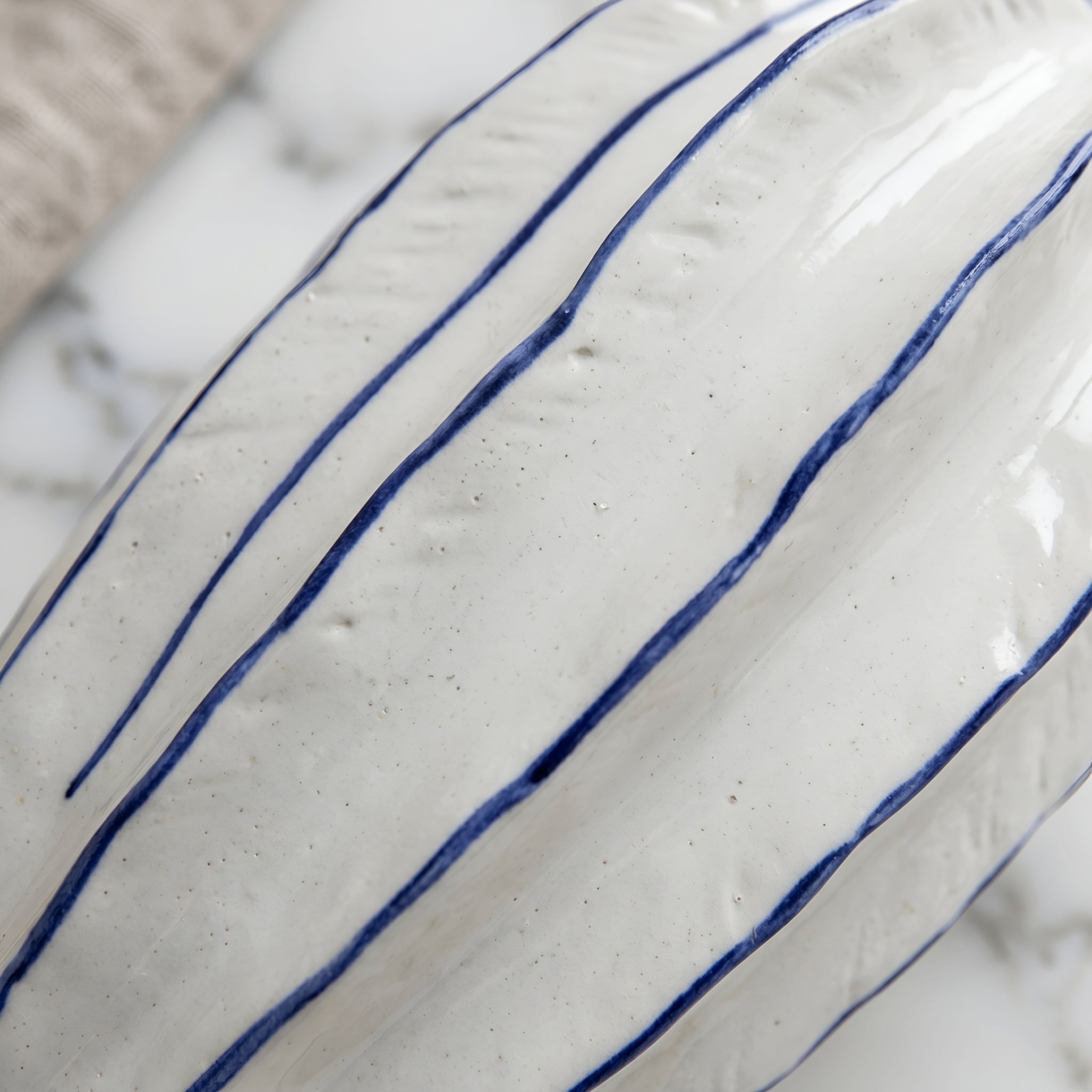 Stratum Ceramic Vase – Decorative Modern White Porcelain Striped Living Room Table Decor