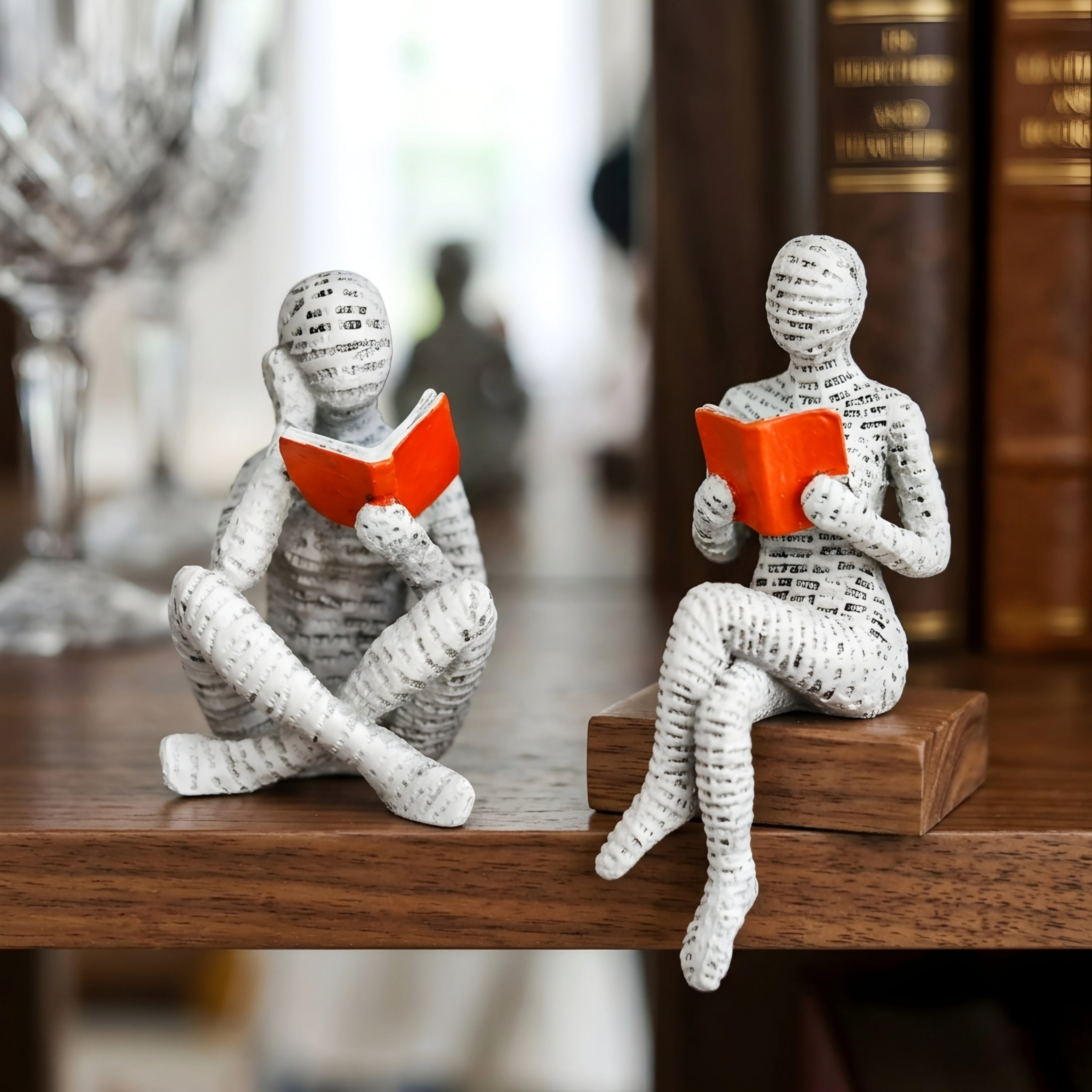 Legara Reading Woman Statue – White Resin Bookshelf Decorative Figure Living Room Bedroom Home Decor