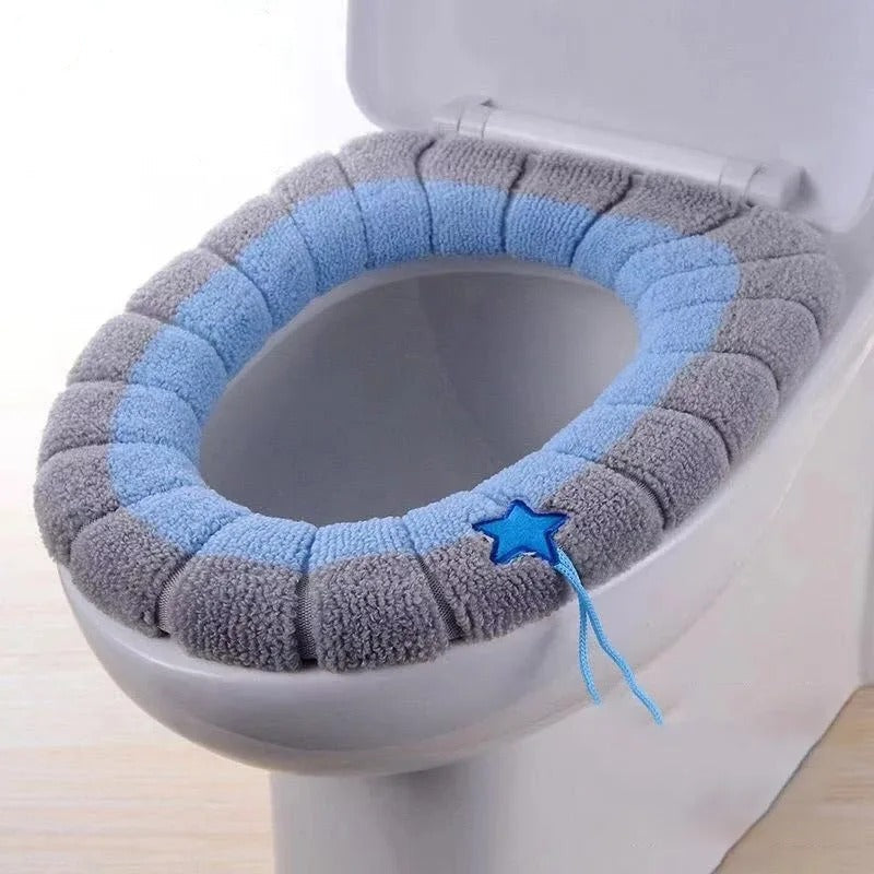 Quillow Plush Toilet Seat Cover – Soft Washable Padded Winter Bathroom Comfort Mat Universal Fit