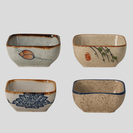 Satsuki Square Ceramic Bowl Set – Japanese Handcrafted Small Sauce Dishes Decorative Serving Bowls Set of 4