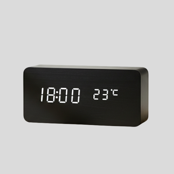 Kronos Wood Digital Alarm Clock – LED Temperature Display Bedroom Nightstand Desk Clock USB Powered