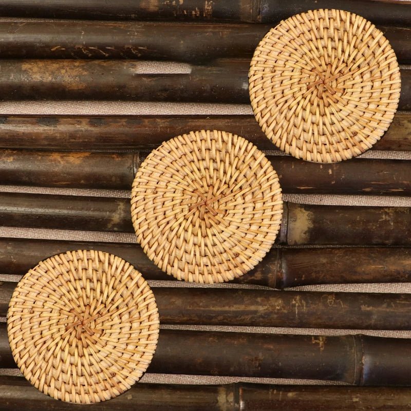 Spiralen Woven Coaster Set – Natural Rattan Round Drink Coasters Coffee Table Decor Kitchen Dining Room