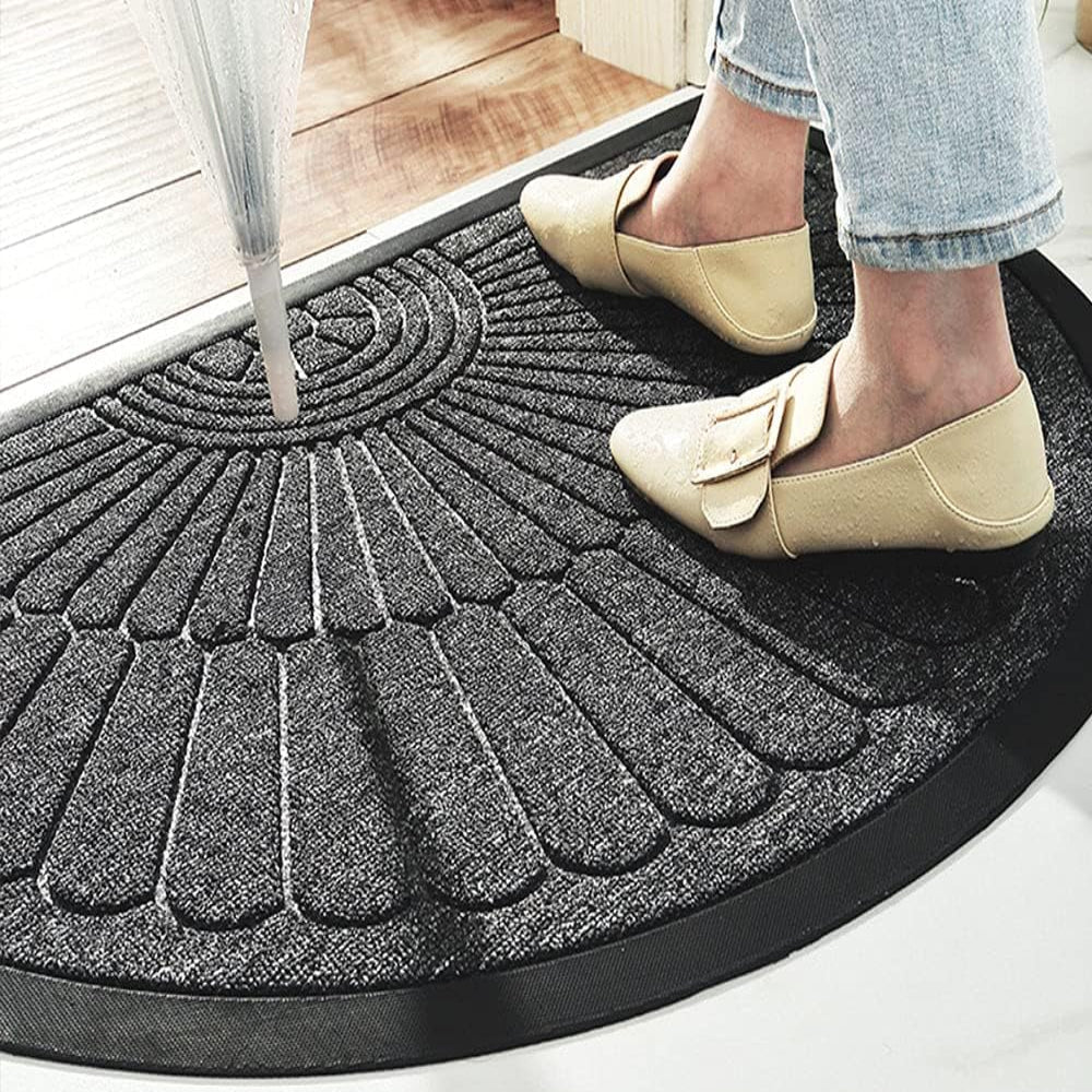 Solara Sunburst Door Mat – Semi-Circular Outdoor Entrance Welcome Non-Slip Waterproof Rubber