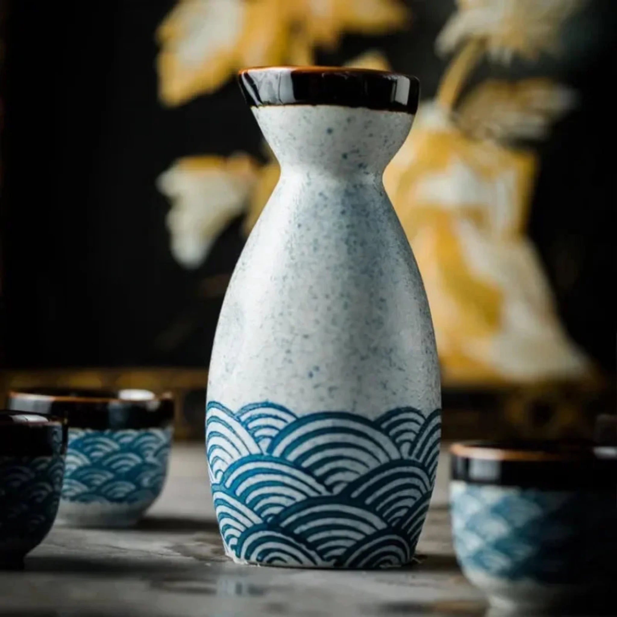 Kagami Sake Set – Handcrafted Japanese Ceramic Sake Bottle Cup Set Decorative Table Living Room
