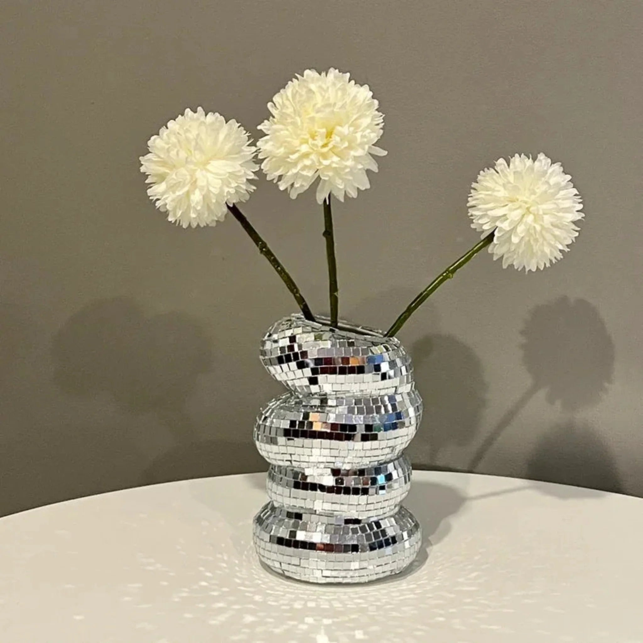 Helix Glimmer Table Lamp – Disco Ball Mirror Mosaic Decorative Lighting Bedroom Living Room Nightstand