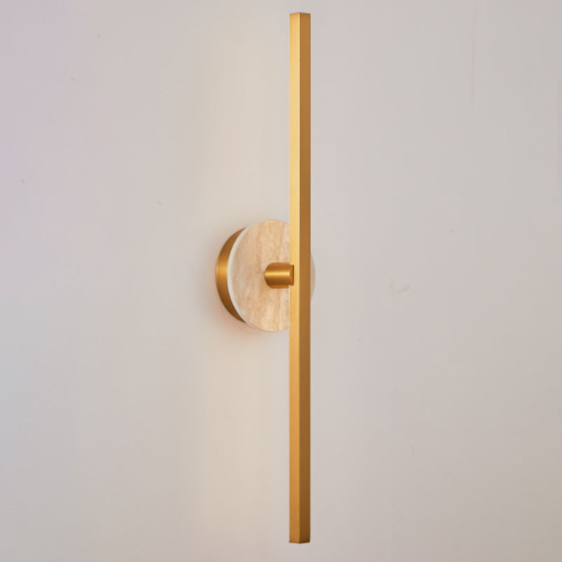 Linea Luxe Slim Wall Lamp – Modern Gold LED Vertical Bathroom Vanity Sconce Light