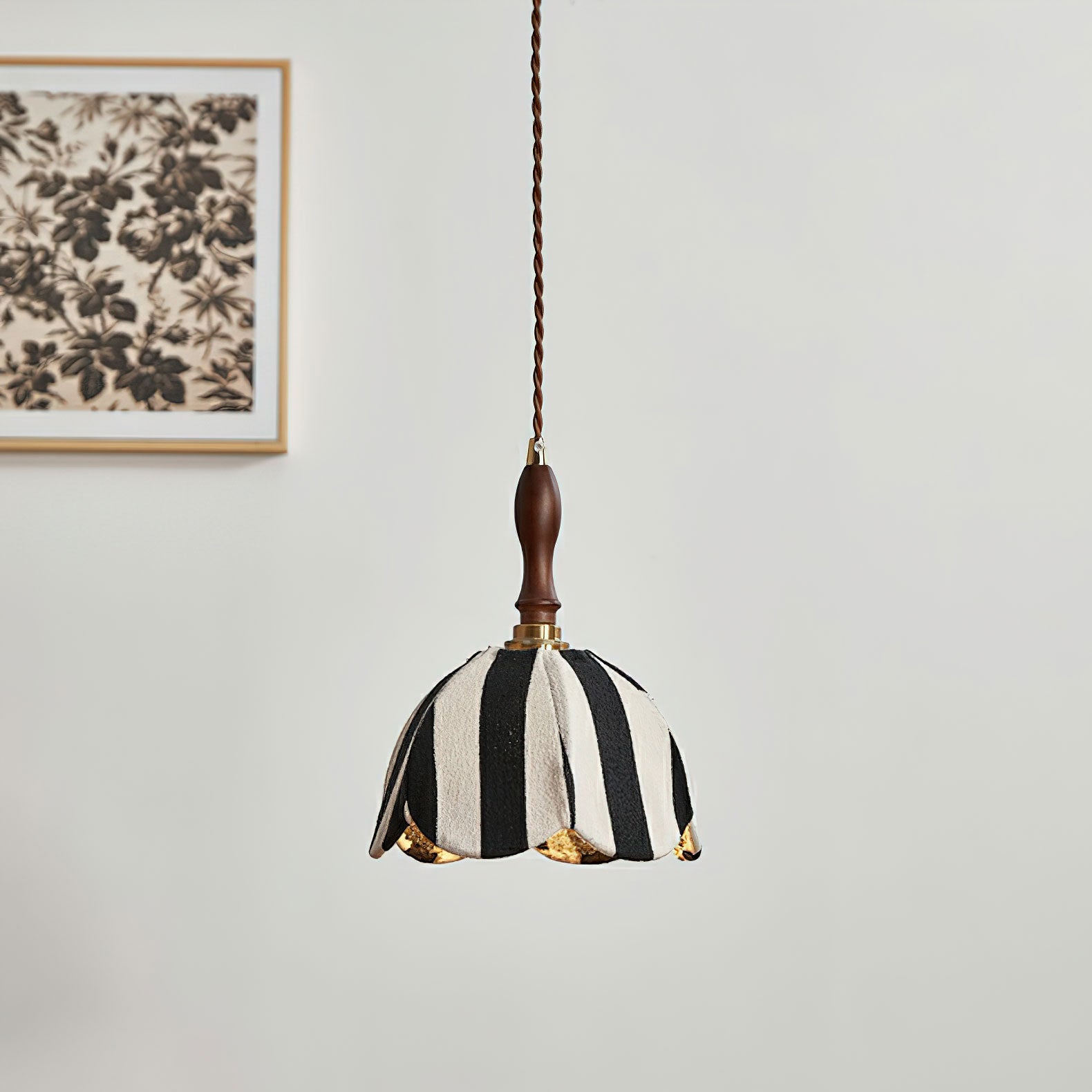 Tulip Stripe Pendant Lamp – Art Deco Stripe Pendant Lighting Fixture