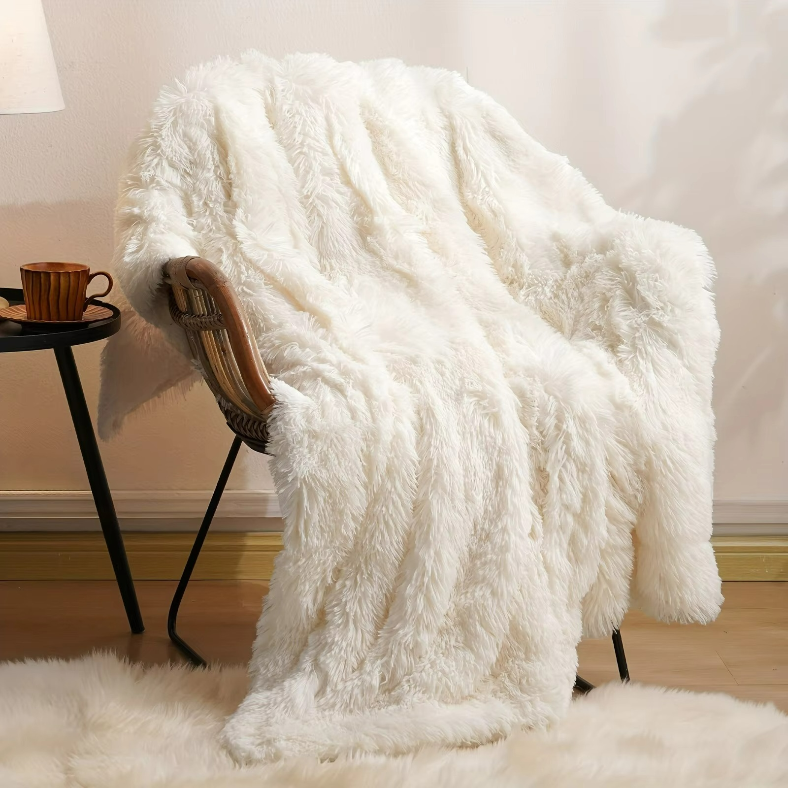 Noctis Shag Throw Blanket – Black Faux Fur Reversible Sherpa Cozy Soft Luxury Bed Couch Sofa Decor