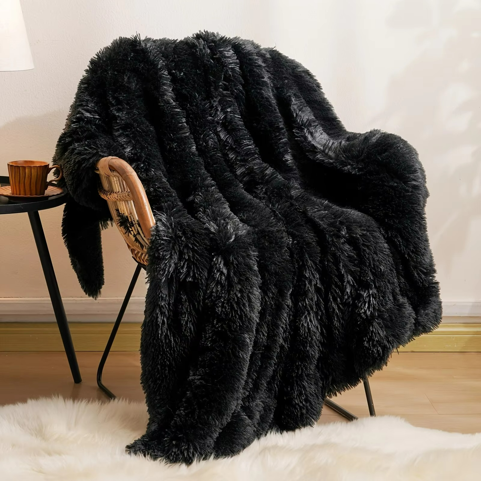 Noctis Shag Throw Blanket – Black Faux Fur Reversible Sherpa Cozy Soft Luxury Bed Couch Sofa Decor