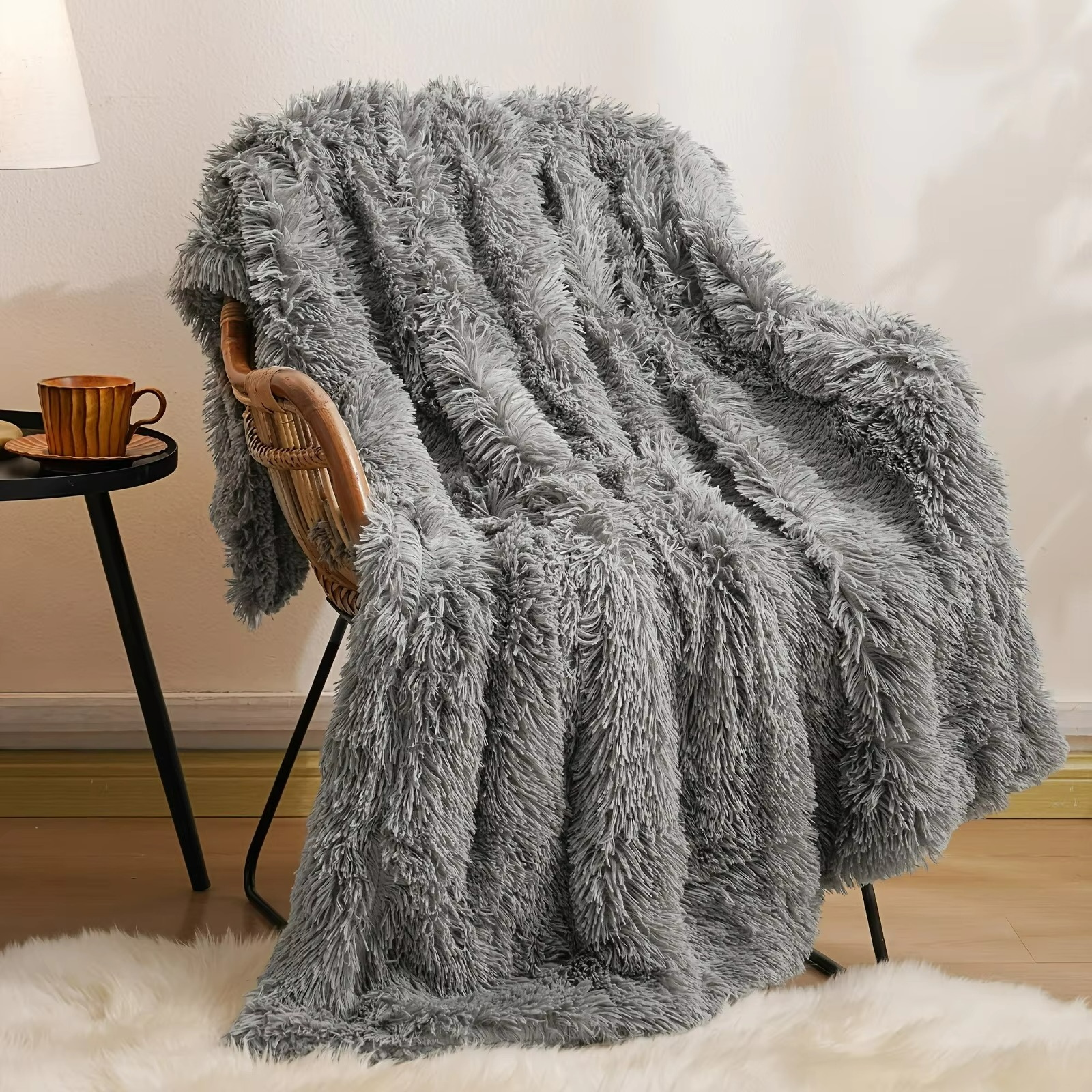 Noctis Shag Throw Blanket – Black Faux Fur Reversible Sherpa Cozy Soft Luxury Bed Couch Sofa Decor