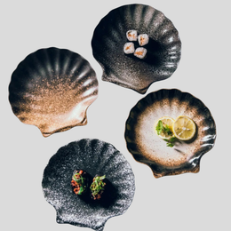Maré Shell Ceramic Plate Set – Scalloped Edge Dinnerware Plates Kitchen Dining Table Serving Dishes 4 Piece