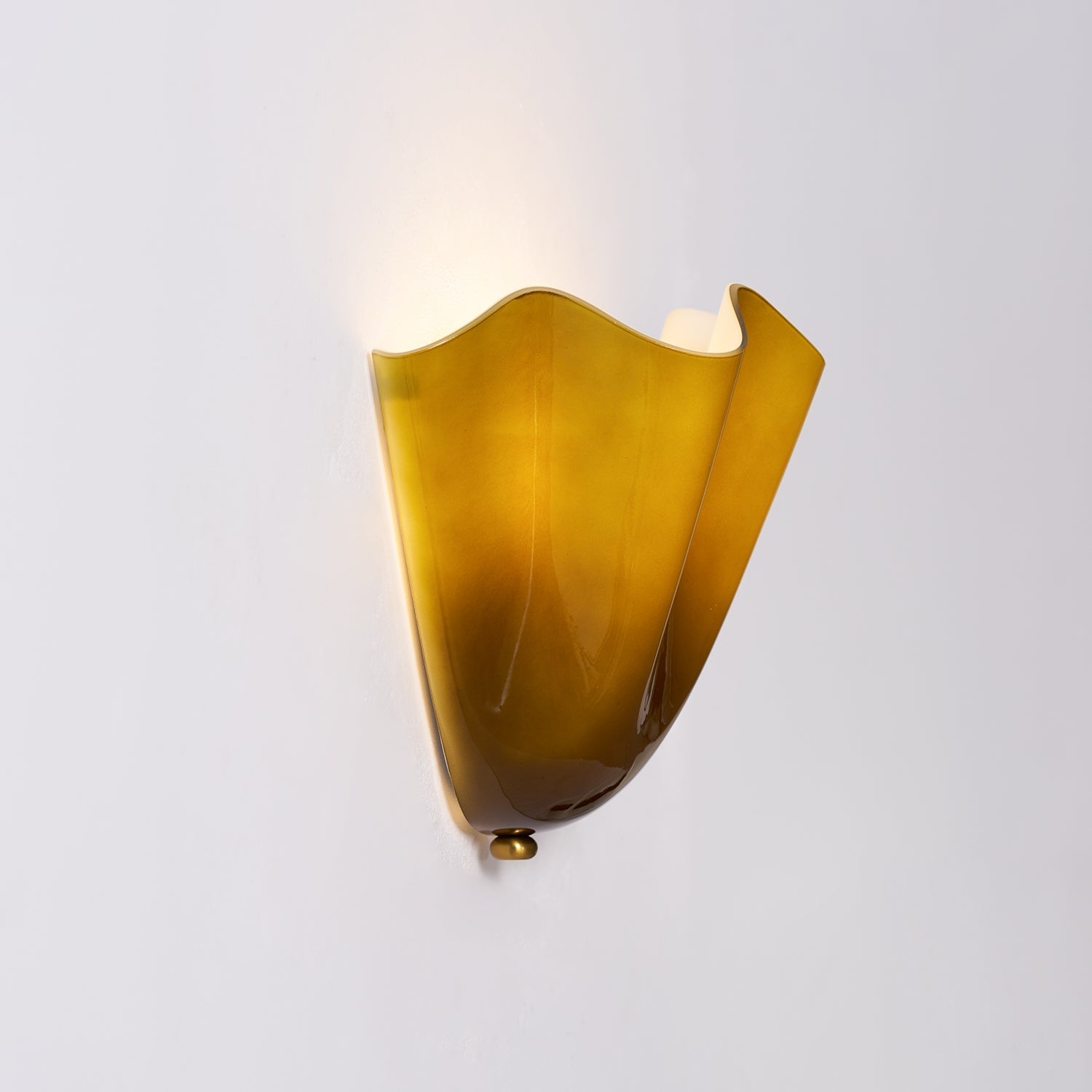 Petal Glow Opal Glass Wall Sconce – Soft Modern Ambient Wall Lamp Fixture