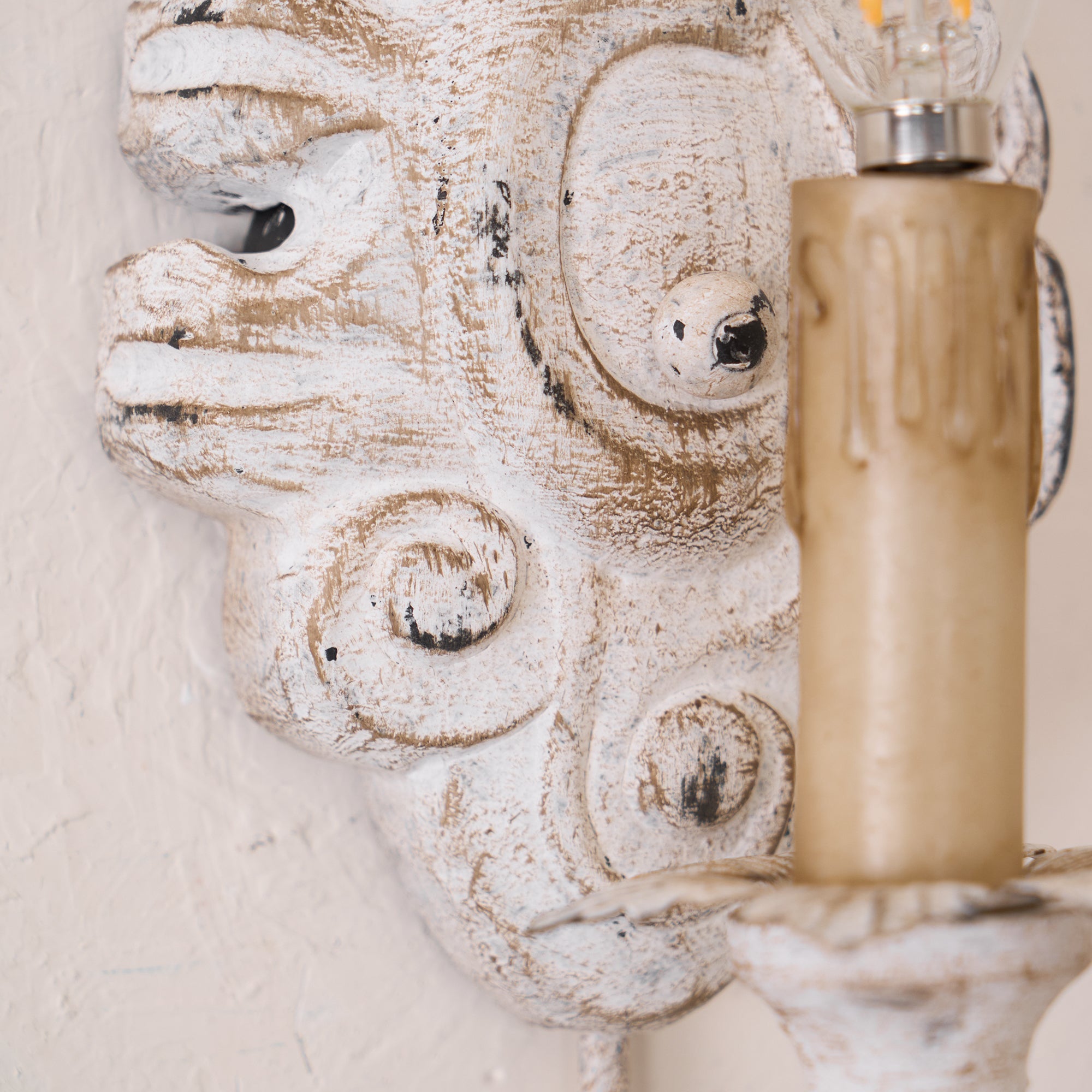 Meadow Dome Wall Lamp – LED Vintage Wood Wall Light Old White Antique Gold Finish