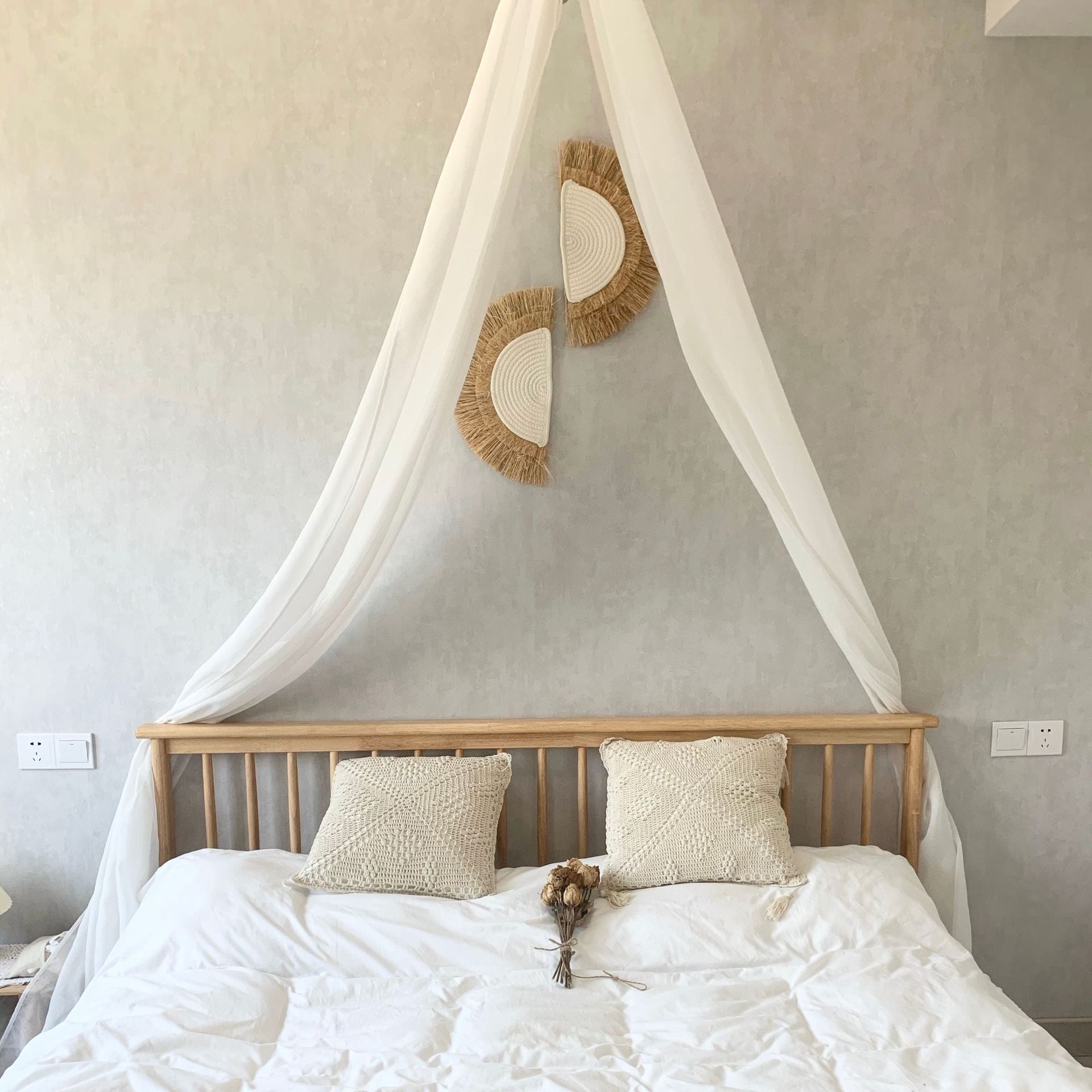 Solari Sunset Wall Hanging – Boho Decorative Macrame Wall Decor Cotton Raffia Straw Bedroom Living Room