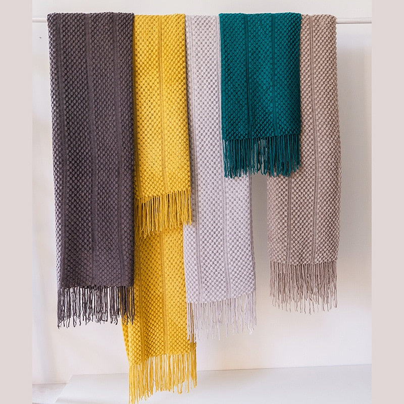 Knitwell Waffle Throw Blanket – Chunky Knit Textured Fringe Cozy Soft Decorative Sofa Couch Bedroom