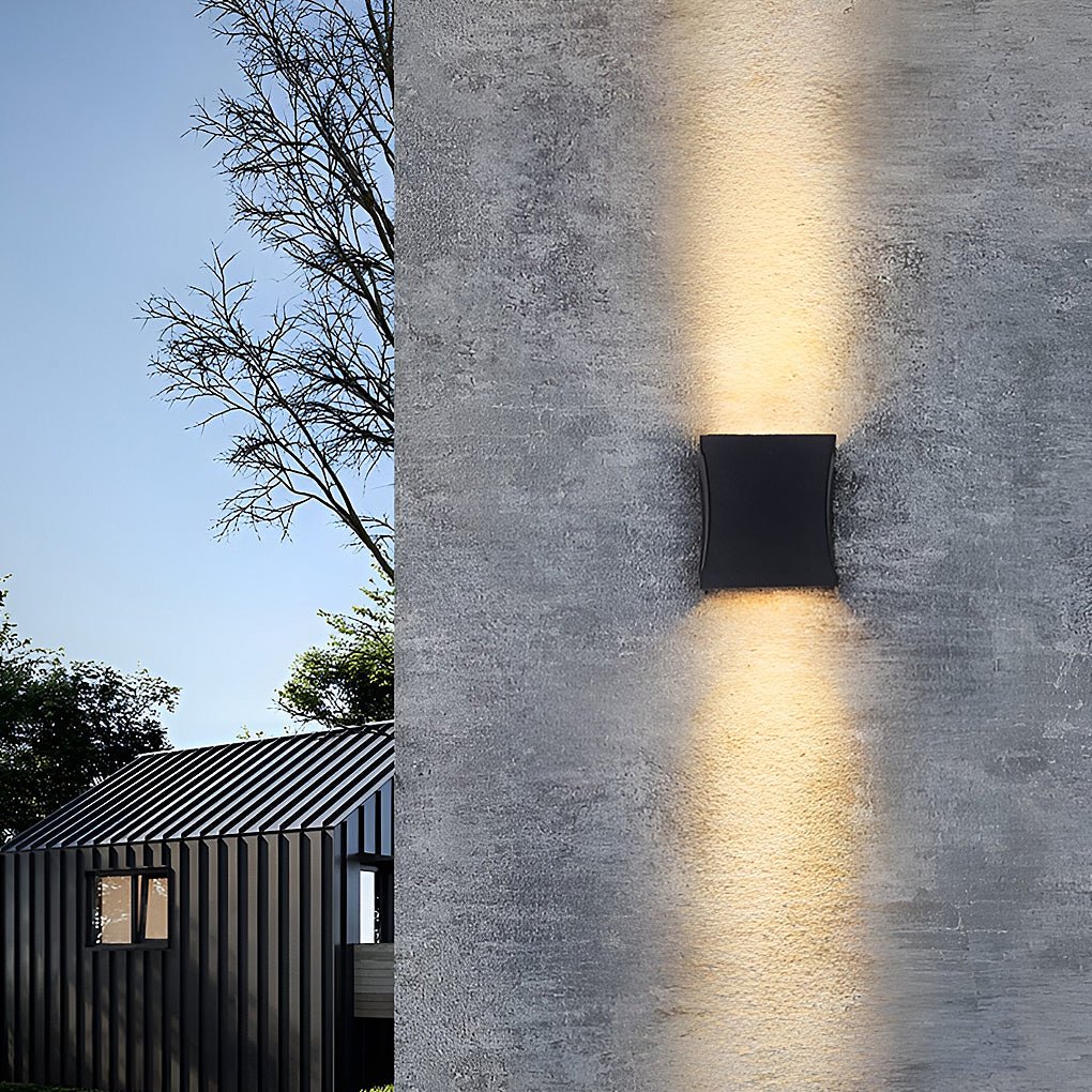 Up and Down LED Outdoor Wall Light – Waterproof Modern Aluminium Exterior Lamp