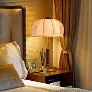 Vintage Pleated Dome Table Lamp – Classic Fabric Shade Bedside Light