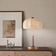 Vintage Pleated Dome Table Lamp – Classic Fabric Shade Bedside Light