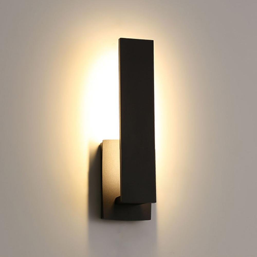 Modern Rectangular LED Outdoor Wall Lamp with Soft Ambient Glow – Waterproof Minimalist Exterior Light