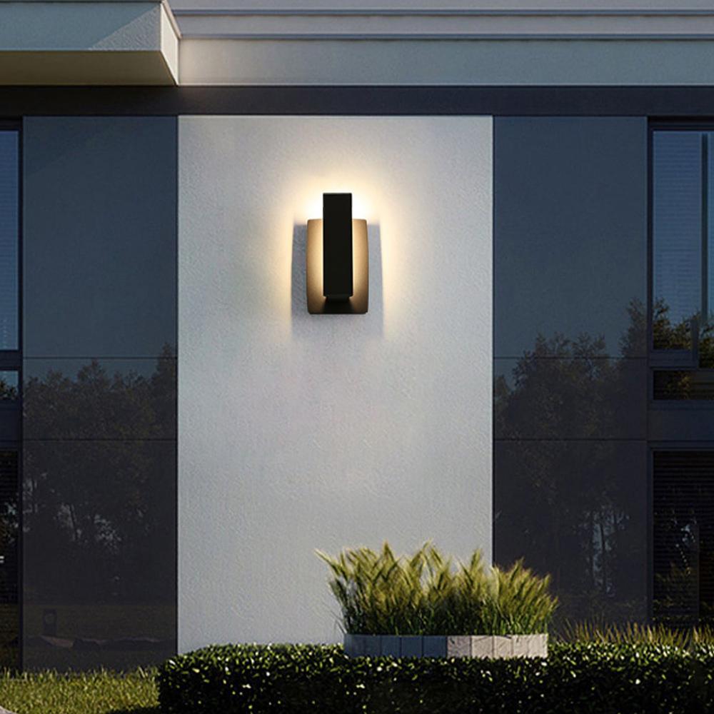 Modern Rectangular LED Outdoor Wall Lamp with Soft Ambient Glow – Waterproof Minimalist Exterior Light